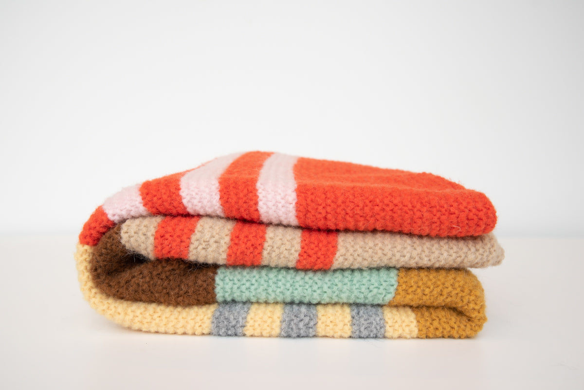 Conchita Alpaca Bliss - Hand-Knitted Alpaca Blanket (150 cm * 163 cm)